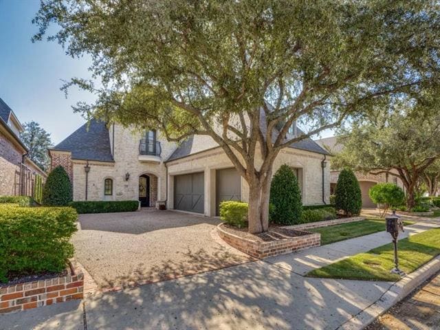 property at 2782 Montreaux Dr