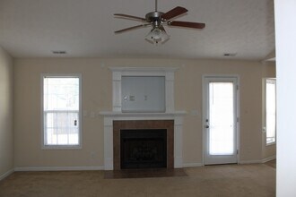 3022 Tettenbury Dr in Fayetteville, NC - Building Photo - Building Photo