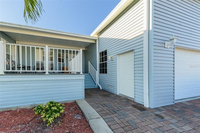 2 Emden Cir in Punta Gorda, FL - Building Photo - Building Photo