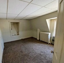 324 Franklin St, Unit 2 beds,West Reading in West Reading, PA - Foto de edificio - Building Photo