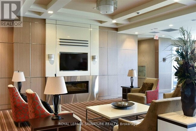 property at 2 Eva Rd