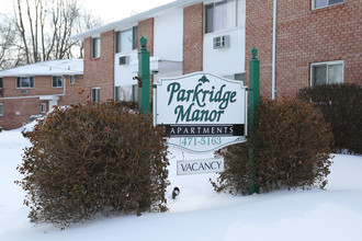 Parkridge Manor Apartments in Rochester, NY - Building Photo - Building Photo