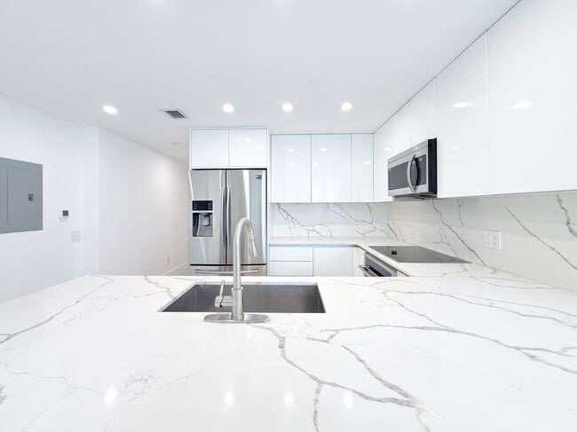 property at 1300 Brickell Bay Dr