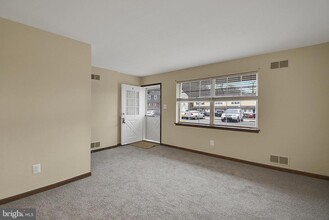 602 Country Ln in Morton, PA - Building Photo - Building Photo