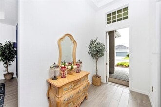 12845 Tulum Lp in Venice, FL - Foto de edificio - Building Photo