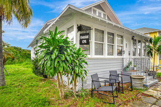 215 S Federal Hwy in Lake Worth Beach, FL - Building Photo - Building Photo