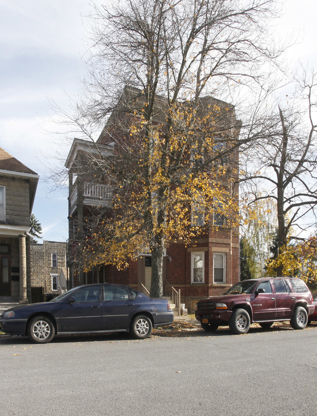 96 Continental Ave in Cohoes, NY - Building Photo - Building Photo