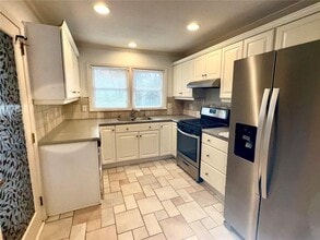 4972 Tilly Mill Rd in Dunwoody, GA - Building Photo - Building Photo