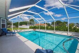 110 Duban St in Sebastian, FL - Foto de edificio - Building Photo