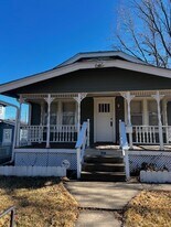 1208 SW Woodward Ave in Topeka, KS - Building Photo