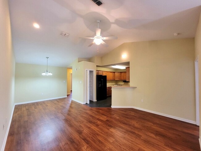 2372 Quazar Cir in Tallahassee, FL - Building Photo - Building Photo