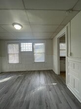 1072 Ellicott St, Unit 1 in Buffalo, NY - Building Photo - Building Photo