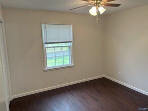 2620 Thornhill Rd NW in Huntsville, AL - Building Photo - Building Photo