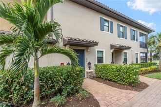 15252 Zeno Wy in Naples, FL - Building Photo - Building Photo