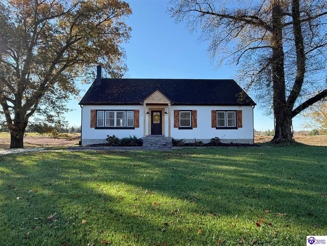 property at 818 Otter Creek Rd