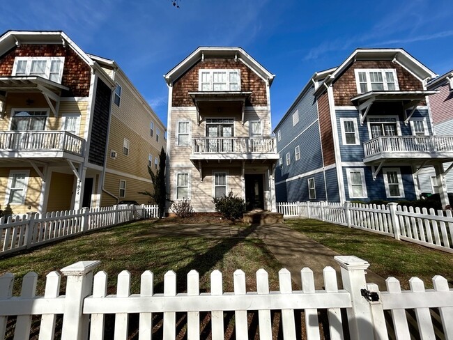 1920 Lela Avenue in Charlotte, NC - Building Photo - Building Photo