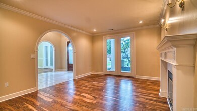 2213 Doral Dr in Jonesboro, AR - Building Photo - Building Photo