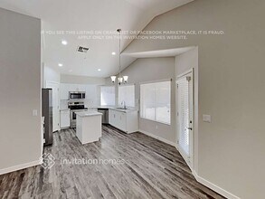 7519 E Navarro Ave in Mesa, AZ - Building Photo - Building Photo