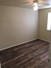 711 S Hayes Ave in Emmett, ID - Building Photo - Building Photo