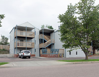 Willow Ridge in Colorado Springs, CO - Foto de edificio - Building Photo