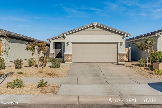 17352 W Country Club Terrace in Surprise, AZ - Building Photo - Building Photo