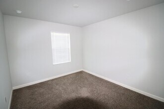 3350 N Dales Crossing Dr in Tucson, AZ - Building Photo - Building Photo