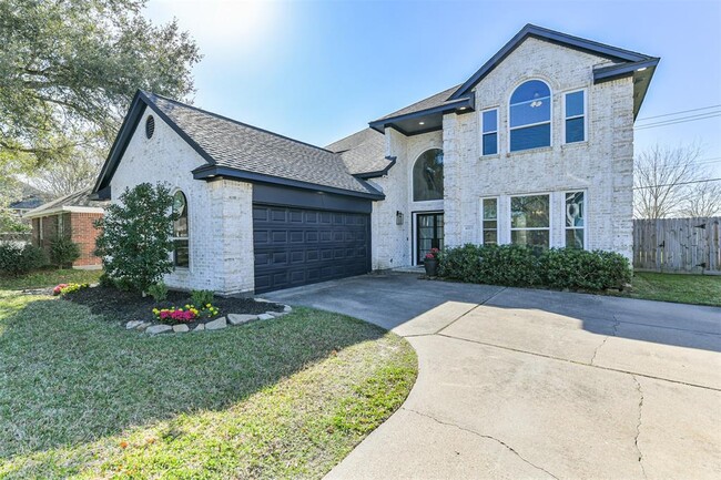4003 Cypress Grove Ln in Houston, TX - Building Photo - Building Photo