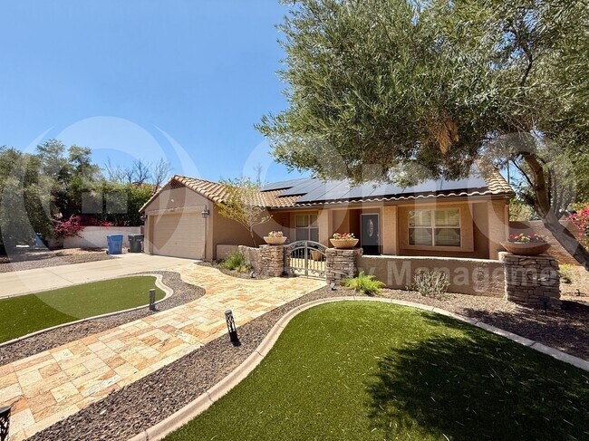 5508 E Kings Ave in Scottsdale, AZ - Foto de edificio - Building Photo