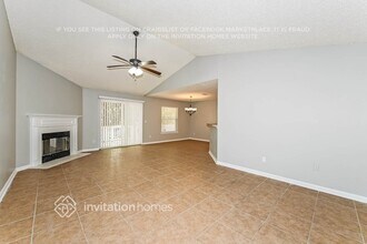 11279 Chertsey Ln in Jacksonville, FL - Foto de edificio - Building Photo