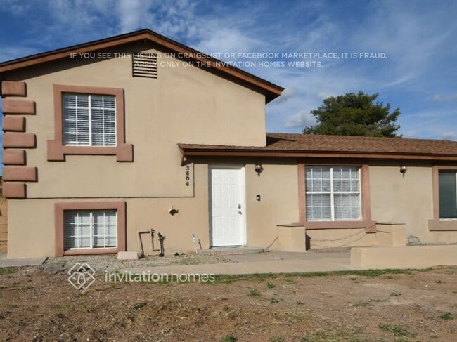 property at 3808 W Columbine Dr