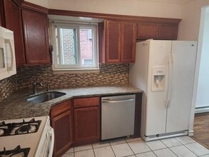 65-08-65-77 77th St in Queens, NY - Building Photo - Building Photo
