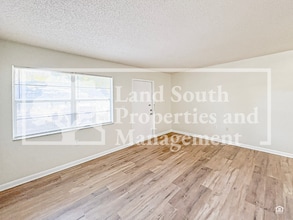 724 Angelina Ln in Lakeland, FL - Building Photo - Building Photo