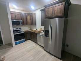 119 W Washington St, Unit 2 Apartamentos