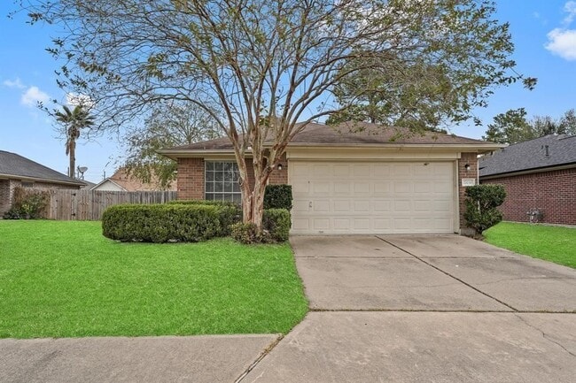 property at 17030 Applecross Ln