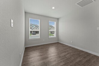 29357 Sycamore Cave Ln in The Woodlands, TX - Building Photo - Building Photo