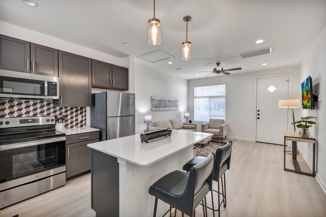 Creek 27 in San Angelo, TX - Foto de edificio