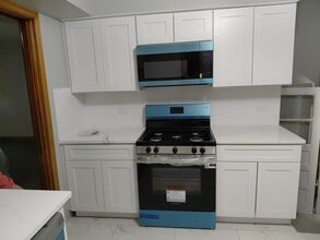 5610 Bohlander Ave in Berkeley, IL - Building Photo - Building Photo