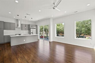 6250 Oram St in Dallas, TX - Building Photo - Building Photo