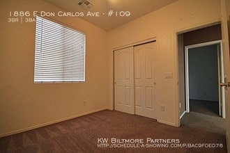 1886 E Don Carlos-Unit -#109 in Tempe, AZ - Foto de edificio - Building Photo