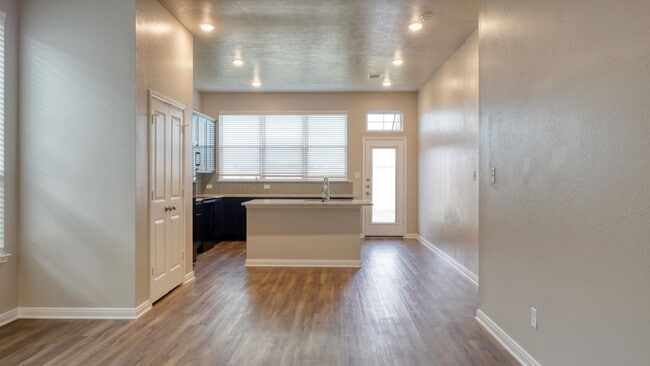 property at 2212 John Ross Ct
