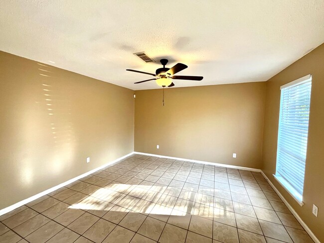 913 Bartow Ave in Pensacola, FL - Building Photo - Building Photo