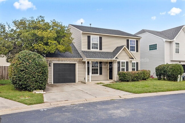 312 Pebble Creek Dr in Suffolk, VA - Building Photo - Building Photo