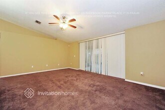 8008 55th St E in Palmetto, FL - Building Photo - Building Photo