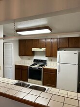 22 Sierra Lakeside Ln in Chico, CA - Building Photo - Building Photo