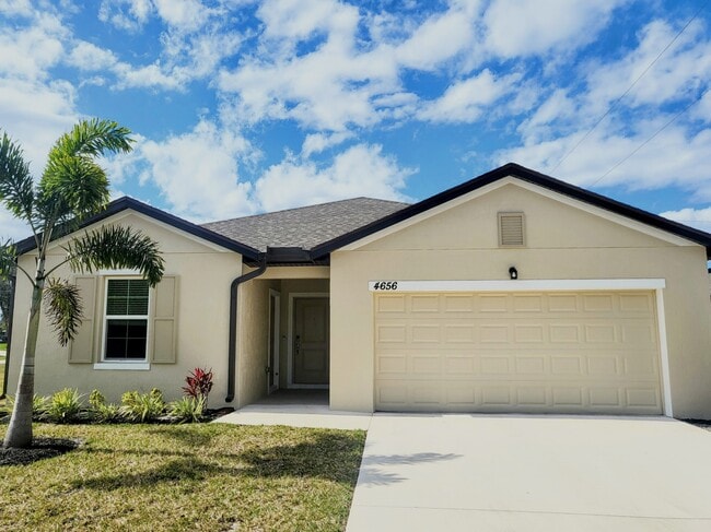 4656 SW Lassiter Ter, Unit 4656 SW Lassiter Terrace in Port St. Lucie, FL - Building Photo - Building Photo