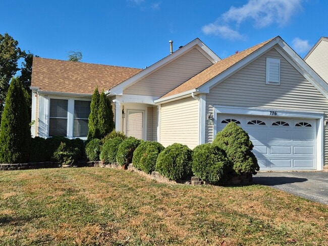 property at 776 Chesterfield Ln