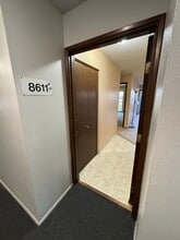 8611 SW Brightfield Cir in Portland, OR - Building Photo - Building Photo