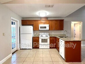 1916 Sheffield Ct in Oldsmar, FL - Building Photo - Building Photo