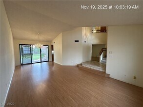 398 Decareo Ct in Henderson, NV - Building Photo - Building Photo