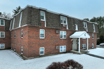 Woodside Condominiums in Rowley, MA - Building Photo - Building Photo